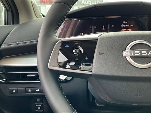 New 2025 Nissan Murano SL image 18