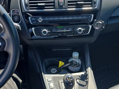 Used 2017 BMW M2 image 6