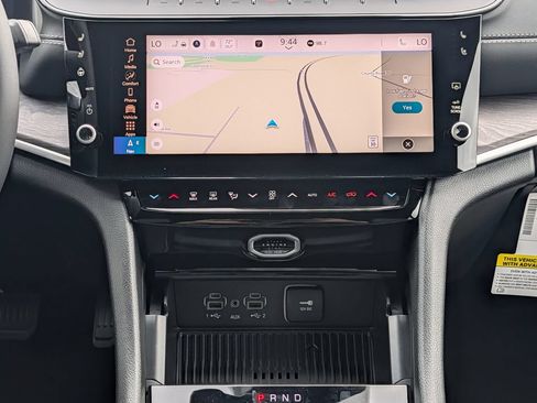 New 2026 Jeep Grand Cherokee Limited AWD/4WD image 9