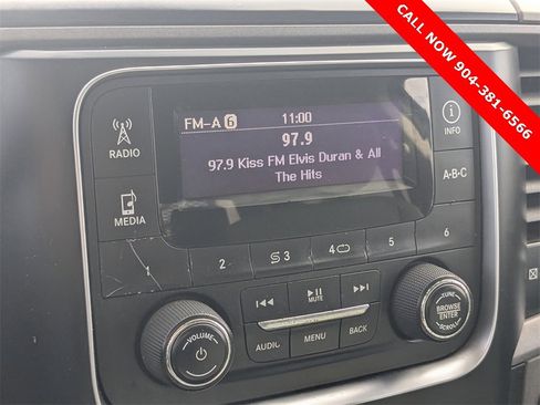 Used 2015 RAM 3500 Tradesman w/ Chrome Appearance Group image 21