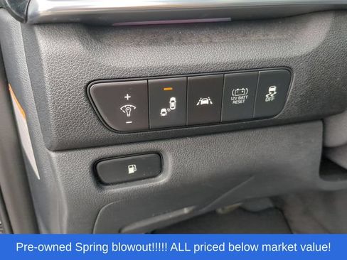 Used 2022 Kia Niro LXS FWD image 26