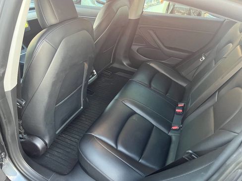 Used 2021 Tesla Model 3 Long Range image 18