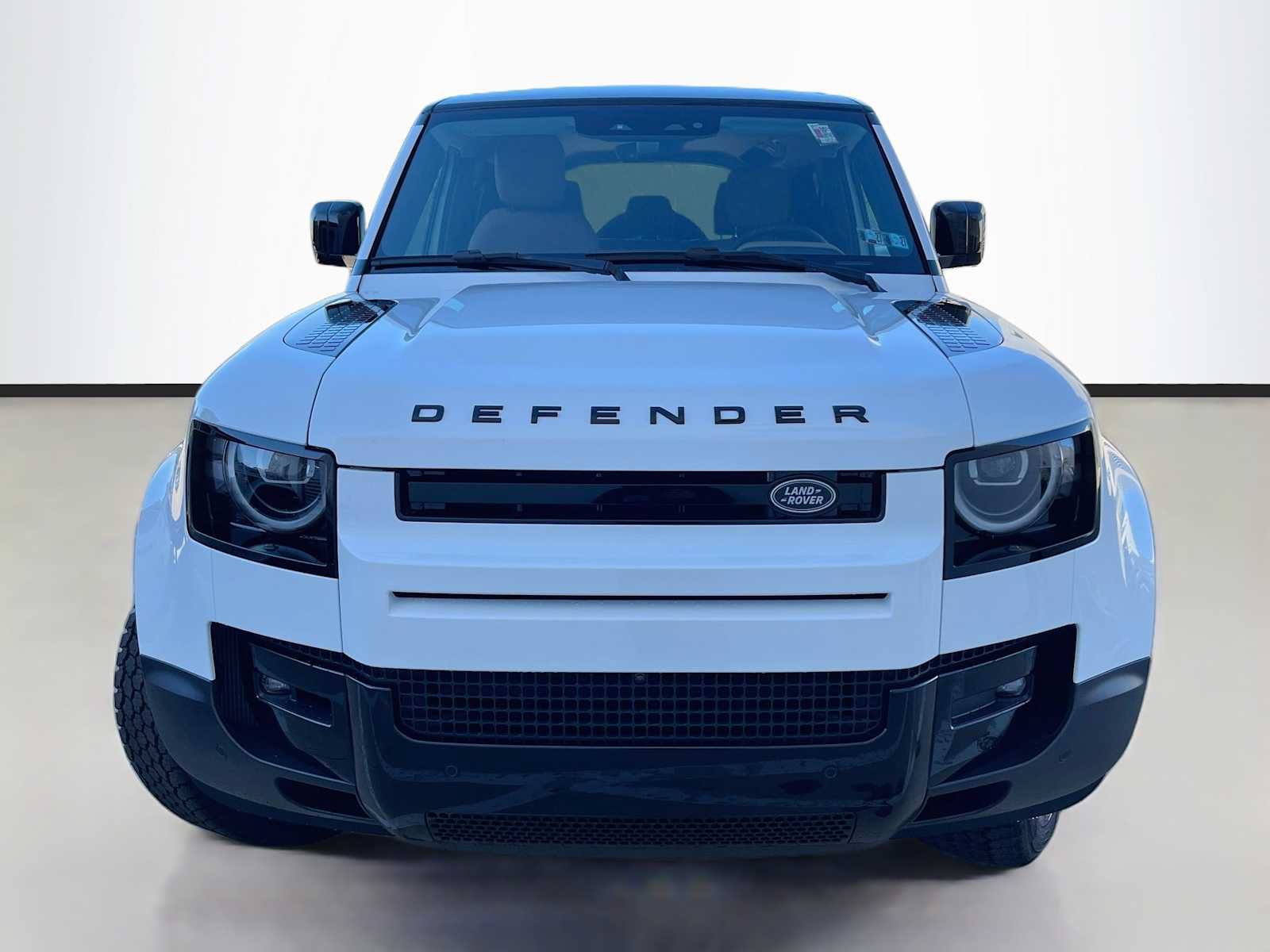 New 2026 Land Rover Defender 110 S AWD/4WD image 2