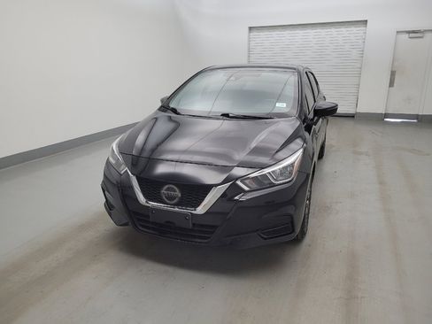 Used 2021 Nissan Versa SV FWD image 15