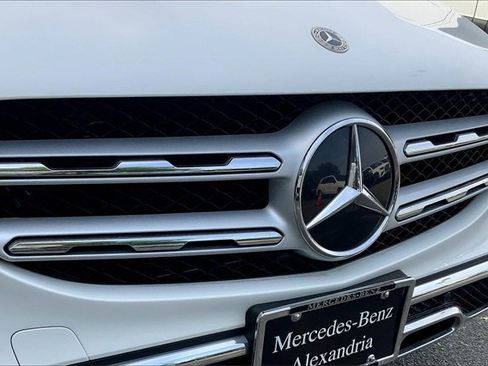 Certified 2022 Mercedes-Benz GLC 300 4MATIC image 27