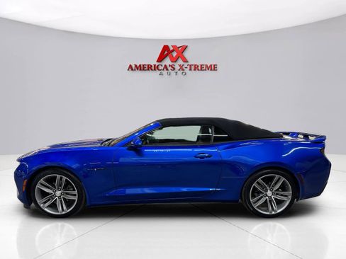 Used 2017 Chevrolet Camaro LT RWD image 4