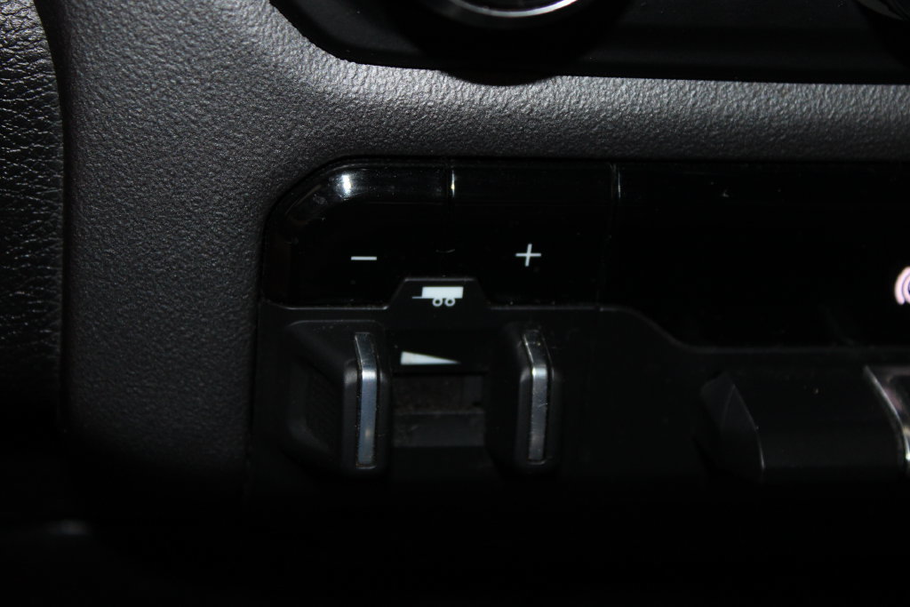 Used 2022 RAM 2500 Big Horn AWD/4WD image 41