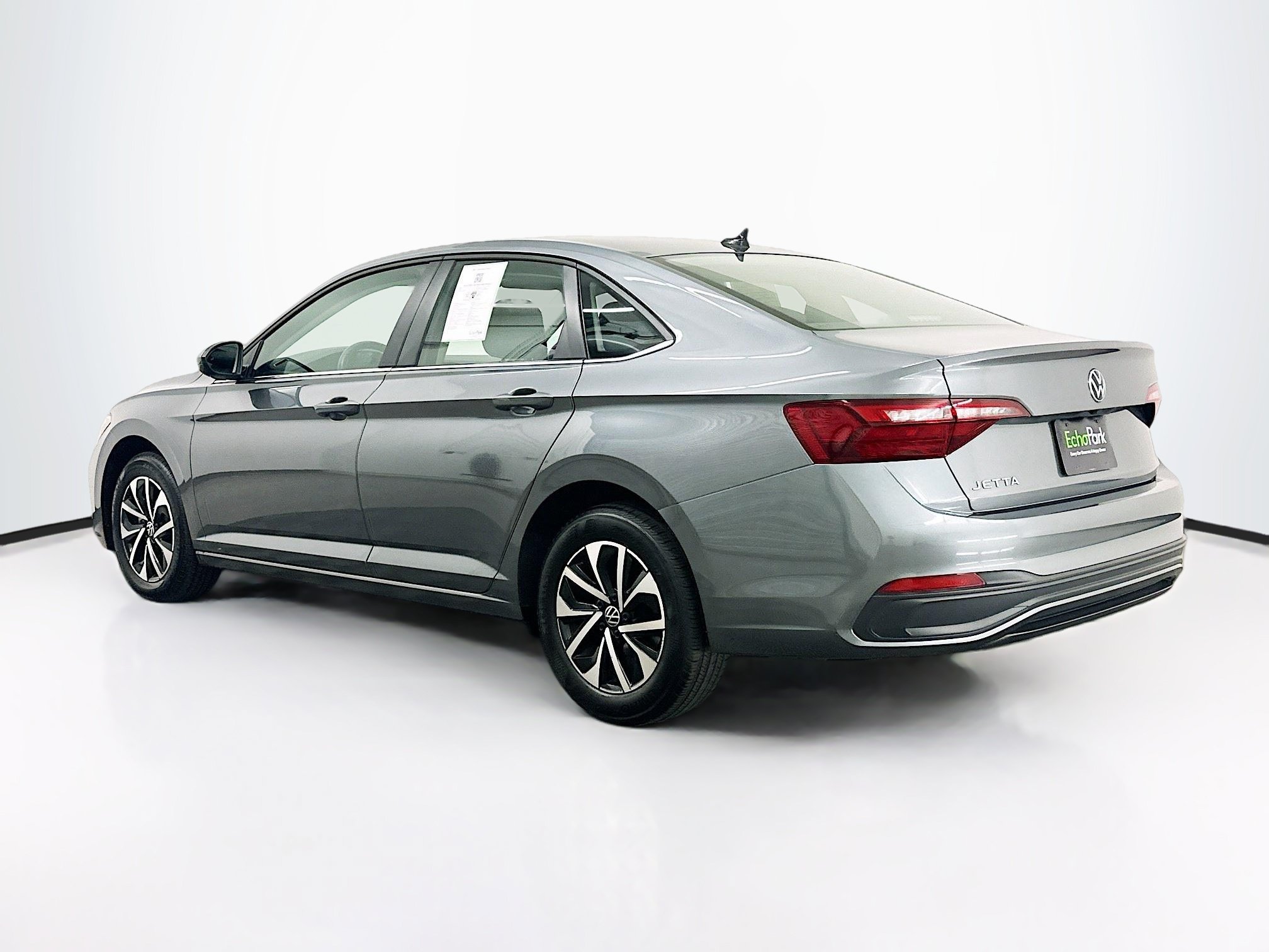Used 2024 Volkswagen Jetta S FWD image 5