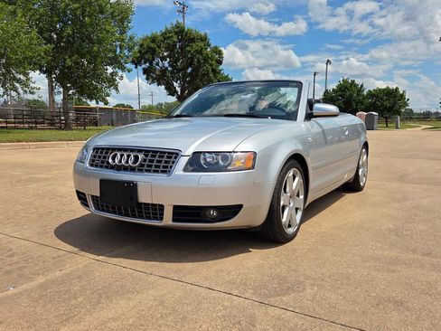 Used 2004 Audi S4 Cabriolet AWD/4WD image 4