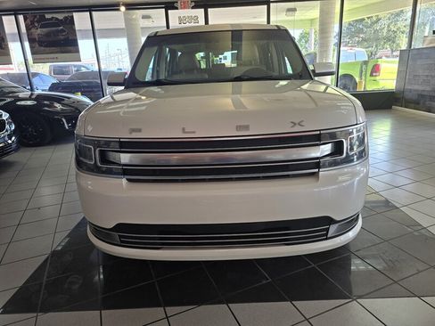 Used 2017 Ford Flex Limited w/ Equipment Group 301A AWD/4WD image 2