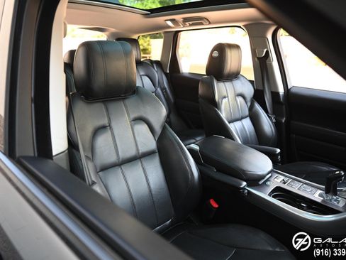 Used 2017 Land Rover Range Rover Sport HSE image 11