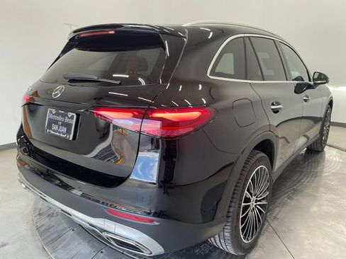 New 2026 Mercedes-Benz GLC 300 image 32