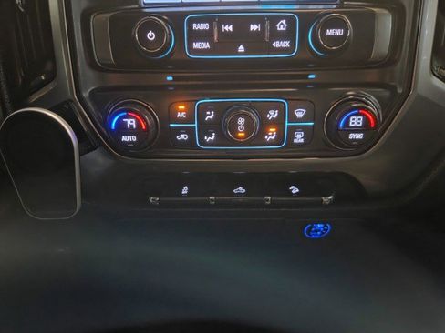 Used 2016 Chevrolet Silverado 2500 LT w/ LT Convenience Package image 50