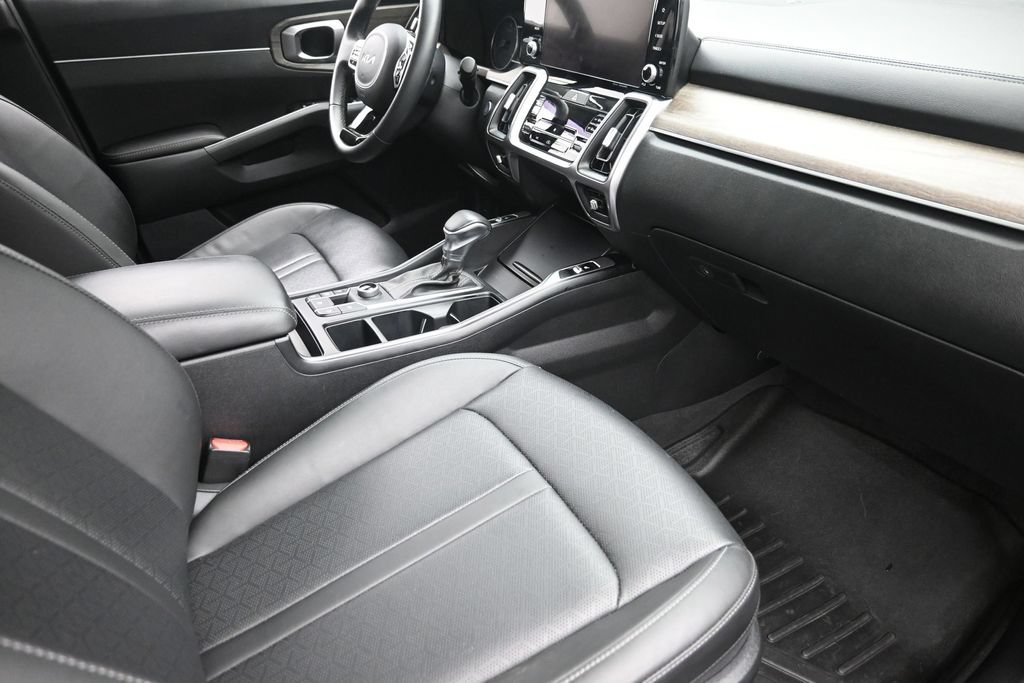 Used 2023 Kia Sorento X-Line EX AWD/4WD image 9