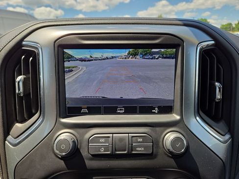 Used 2022 Chevrolet Silverado 1500 LTZ w/ LTZ Convenience Package II AWD/4WD image 26