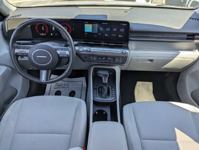 Used 2025 Hyundai Kona SEL FWD image 16