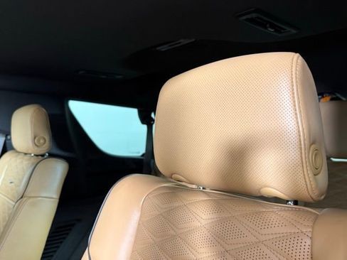 Certified 2023 Cadillac Escalade Sport w/ LPO, ONYX Package image 26