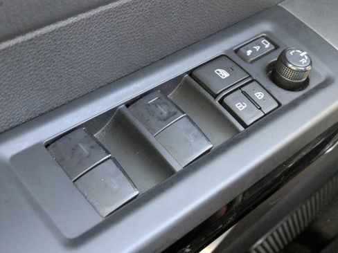 Used 2023 Toyota Tundra Limited image 19