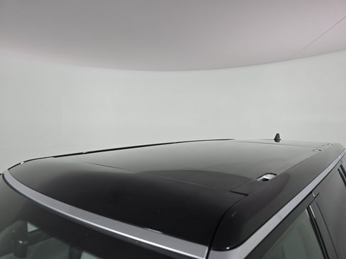 Used 2024 Rivian R1S Adventure AWD/4WD image 13