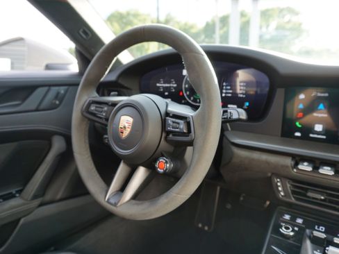 Certified 2025 Porsche 911 Carrera 4 GTS AWD/4WD image 22