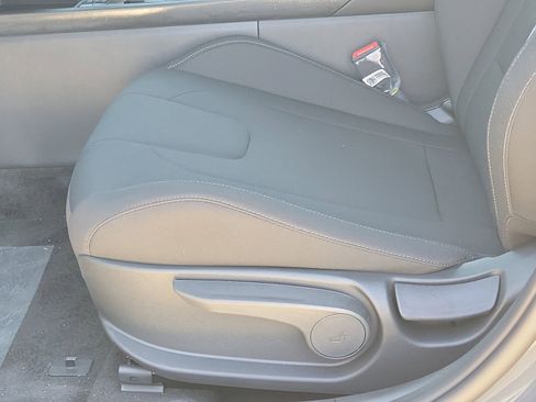 New 2026 Hyundai Elantra SEL Sport image 16