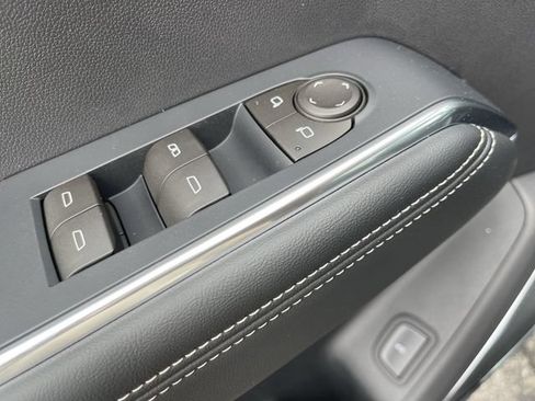 New 2026 GMC Acadia Elevation w/ Elevation Premium Package FWD image 13