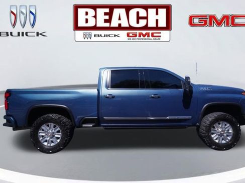 Used 2025 Chevrolet Silverado 2500 High Country AWD/4WD image 96
