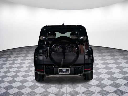 New 2026 Land Rover Defender 130 X-Dynamic SE AWD/4WD image 4