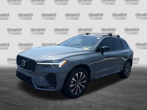 Used 2024 Volvo XC60 B5 Plus w/ Protection Package Premier AWD/4WD image 8