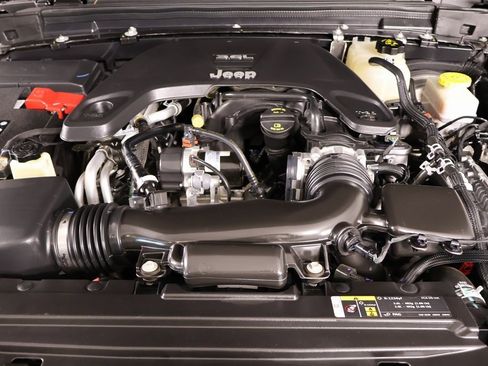 Used 2021 Jeep Wrangler Unlimited Rubicon image 20