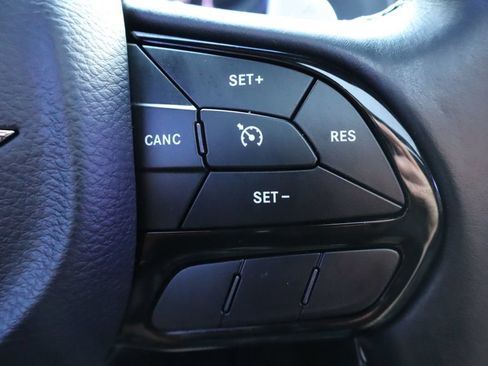 Used 2018 Chrysler 300 S w/ S Model Appearance Package AWD/4WD image 31