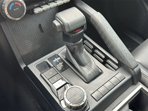 Certified 2025 Toyota Tacoma TRD Sport image 37