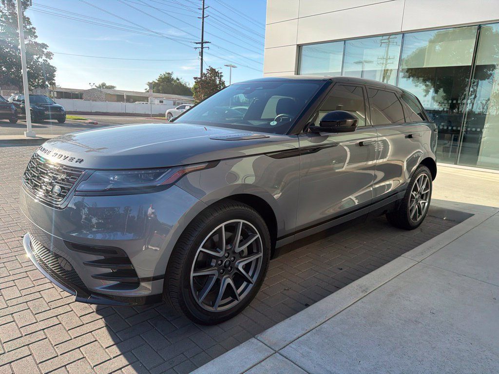Used 2024 Land Rover Range Rover Velar Dynamic SE AWD/4WD image 1
