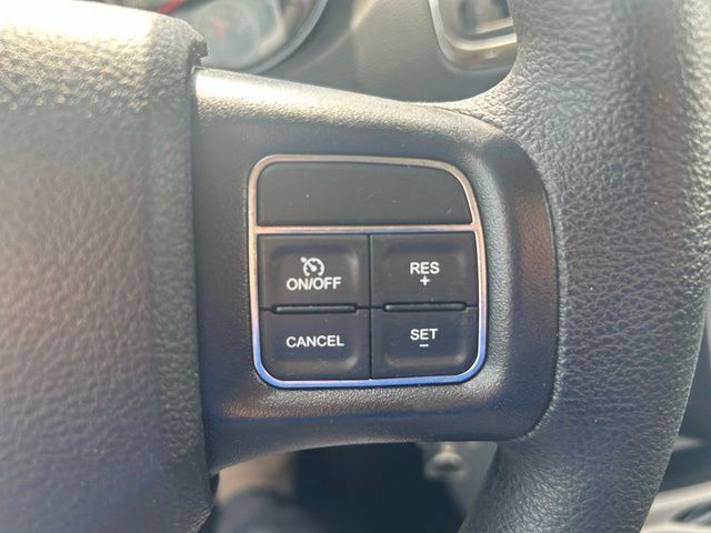Used 2018 Dodge Grand Caravan SE w/ UConnect Hands-Free Group FWD image 21