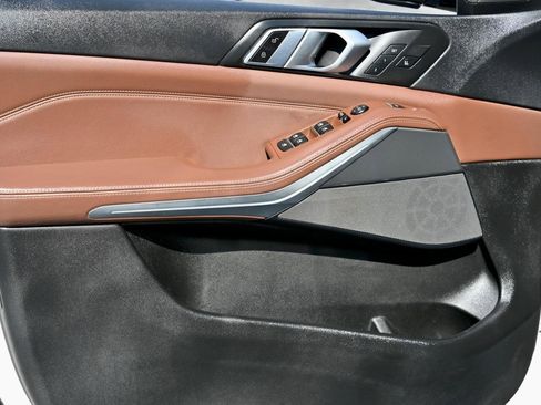 Used 2019 BMW X5 xDrive40i image 9