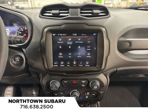 Used 2022 Jeep Renegade Latitude image 8