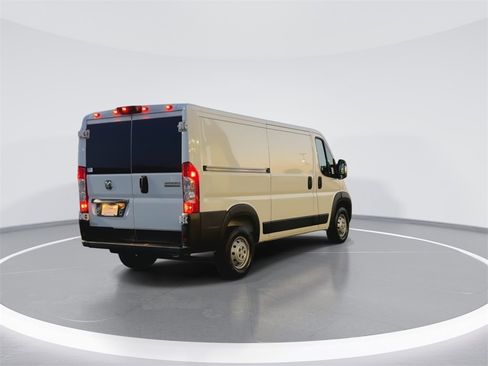 Used 2023 RAM ProMaster 2500 image 8