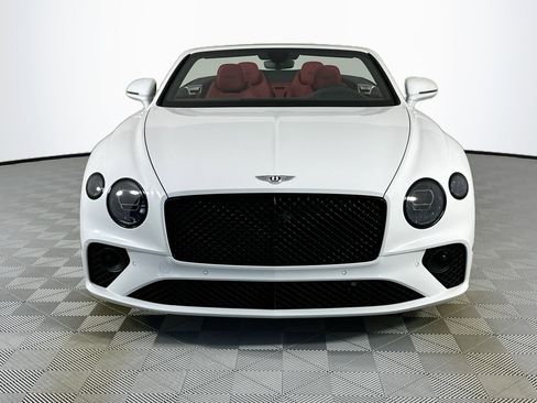 Certified 2024 Bentley Continental GT image 8