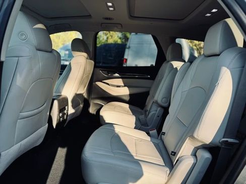 Used 2023 Buick Enclave Essence w/ Experience Buick Package image 17