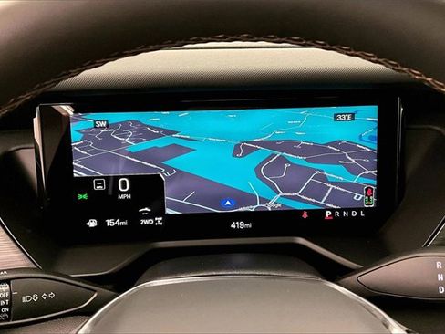 Used 2025 GMC Acadia AT4 w/ LPO, Floor Liner Package image 26