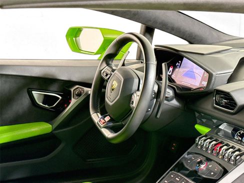 Used 2018 Lamborghini Huracan LP 580-2 image 31