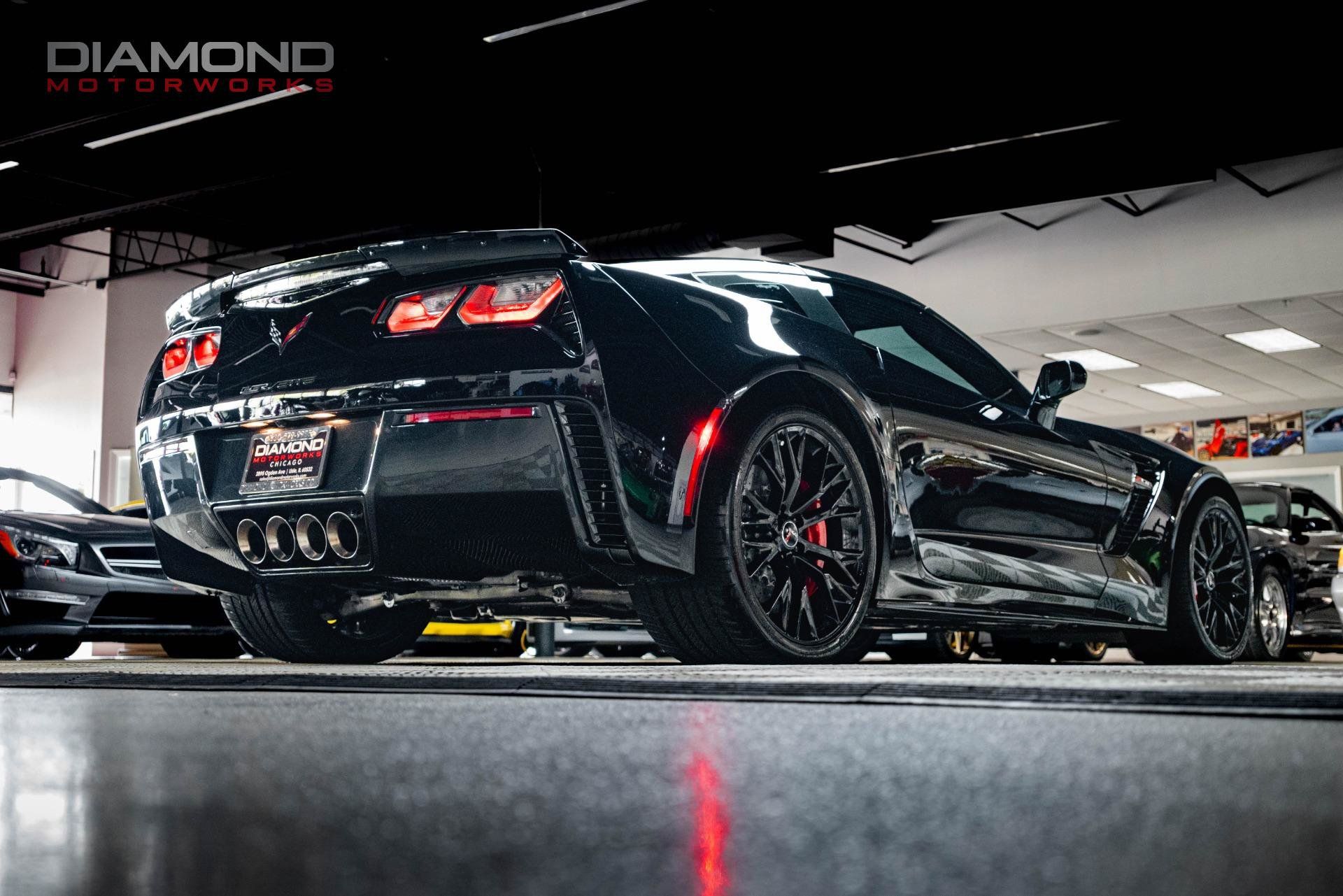 Used 2015 Chevrolet Corvette Z06 w/ 3LZ Preferred Equipment Group RWD image 57