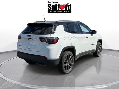 New 2026 Jeep Compass Limited w/ Sun, Sound & Navigation Group AWD/4WD image 9