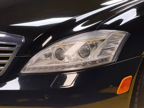 Used 2013 Mercedes-Benz S 550 w/ Sport Pkg Plus One image 7