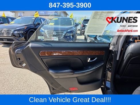 Used 2004 Hyundai XG350 L FWD image 13