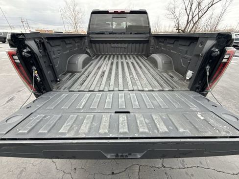 Certified 2024 GMC Sierra 3500 AT4 w/ AT4 Preferred Package AWD/4WD image 26