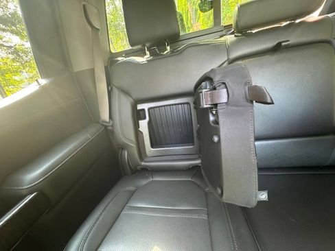 Used 2019 GMC Sierra 1500 Denali w/ Denali Ultimate Package AWD/4WD image 29