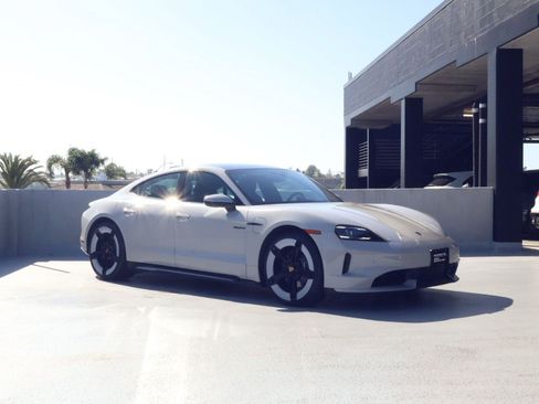 Certified 2025 Porsche Taycan w/ Sport Chrono Package RWD image 6