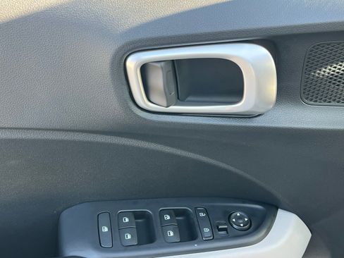 New 2026 Hyundai Venue SEL image 23