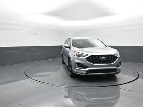 Certified 2020 Ford Edge ST image 1